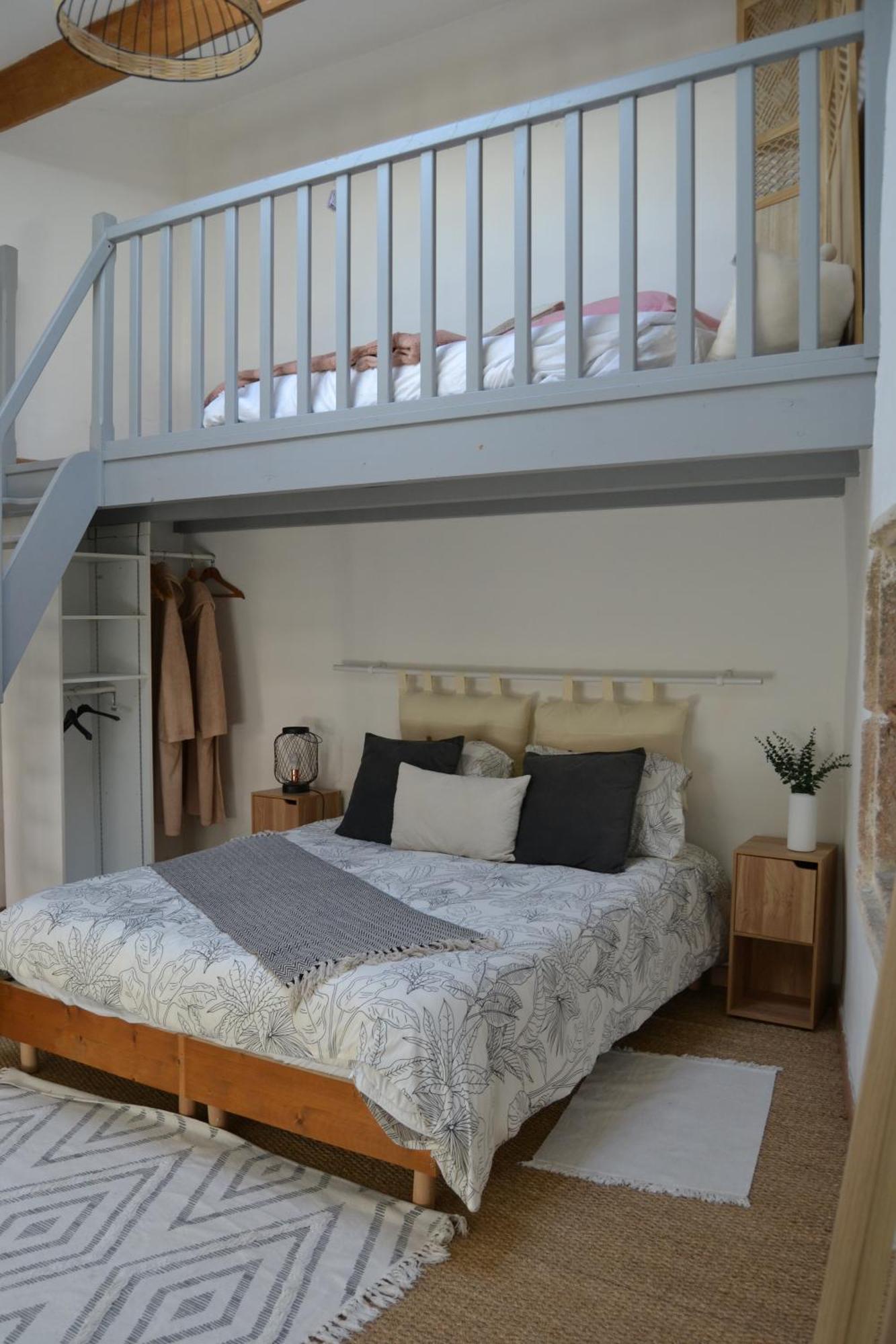 La Cachette Bed & Breakfast Aigues-Vives  ภายนอก รูปภาพ